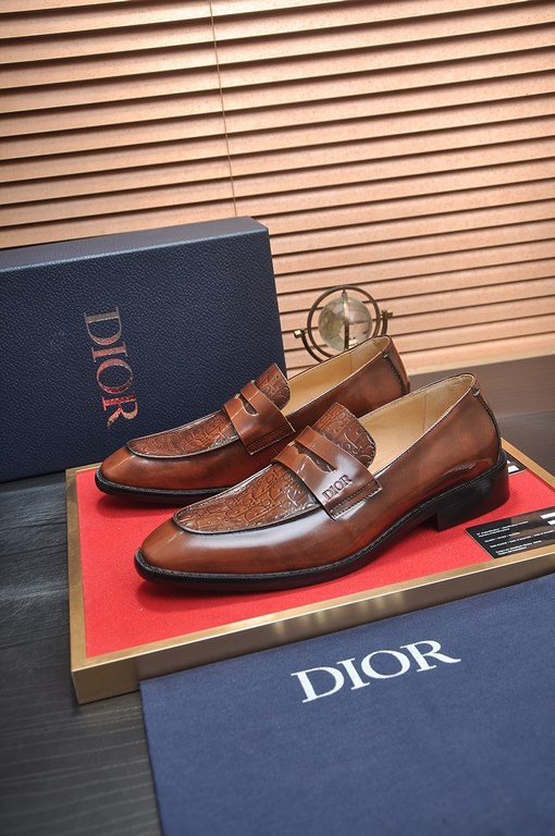 Factory   [Dior] (cowhide lining) Dior original 11 high quality factory, imported original material, imported version of the original cowhide, cowhide lining, the original TPU outsole, yardage 38-44