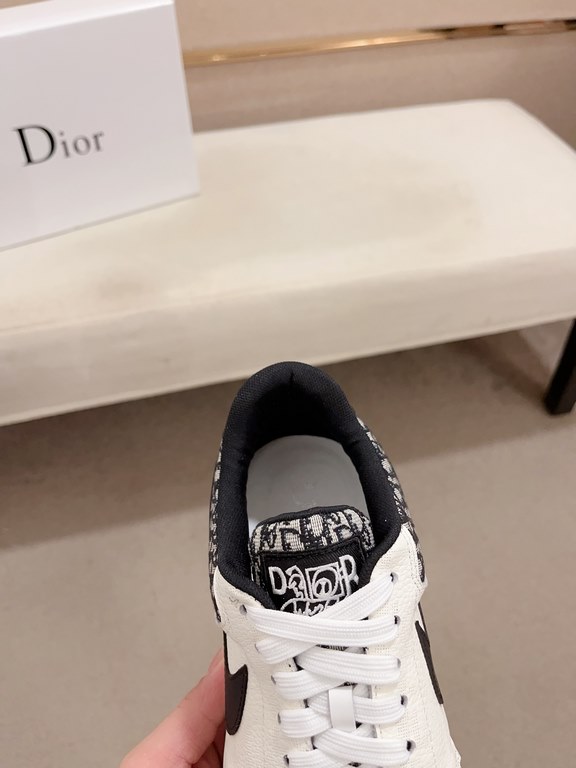 Factory price [Dior Dior] new casual sports style men's shoes, new spring and summer models design, perfect workmanship, lace-up lazy models to create the quality of the suitcase, Upper imported first layer cowhide, shee