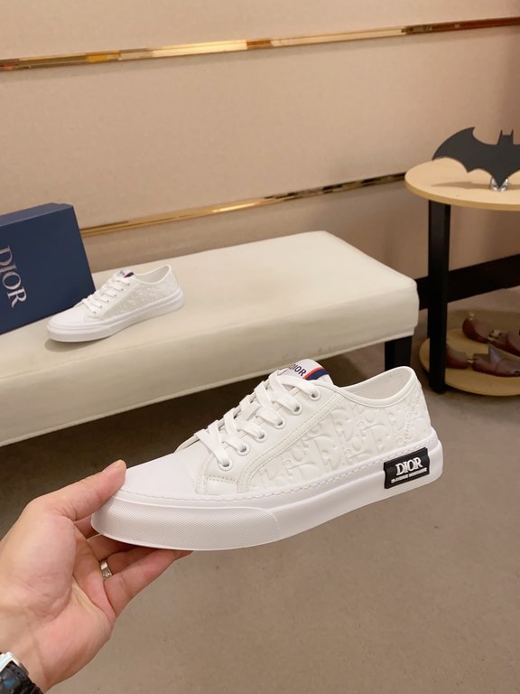 Factory price [Dior] new casual sports style men's shoes, new spring and summer models design, perfect workmanship, lace-up lazy models to create the quality of the suitcase, Upper imported first layer cowhide, sheepskin