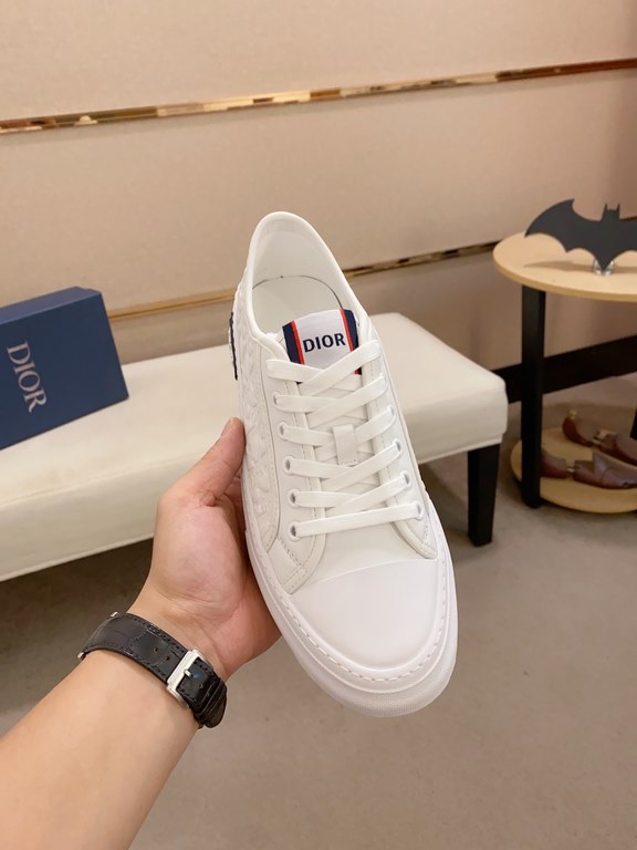 Factory price [Dior] new casual sports style men's shoes, new spring and summer models design, perfect workmanship, lace-up lazy models to create the quality of the suitcase, Upper imported first layer cowhide, sheepskin