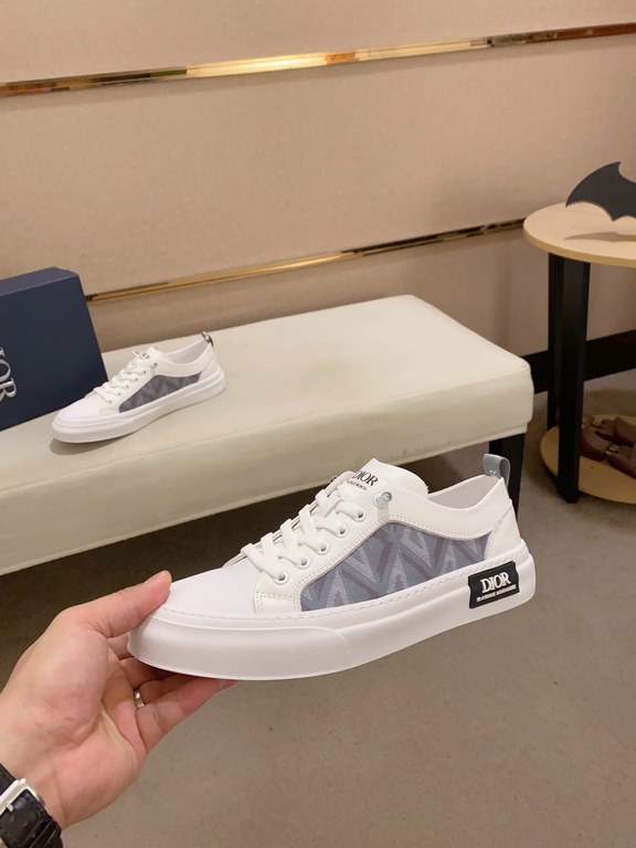 Factory price [Dior] new casual sports style men's shoes, new spring and summer models design, perfect workmanship, lace-up lazy models to create the quality of the suitcase, Upper imported first layer cowhide, senior sh