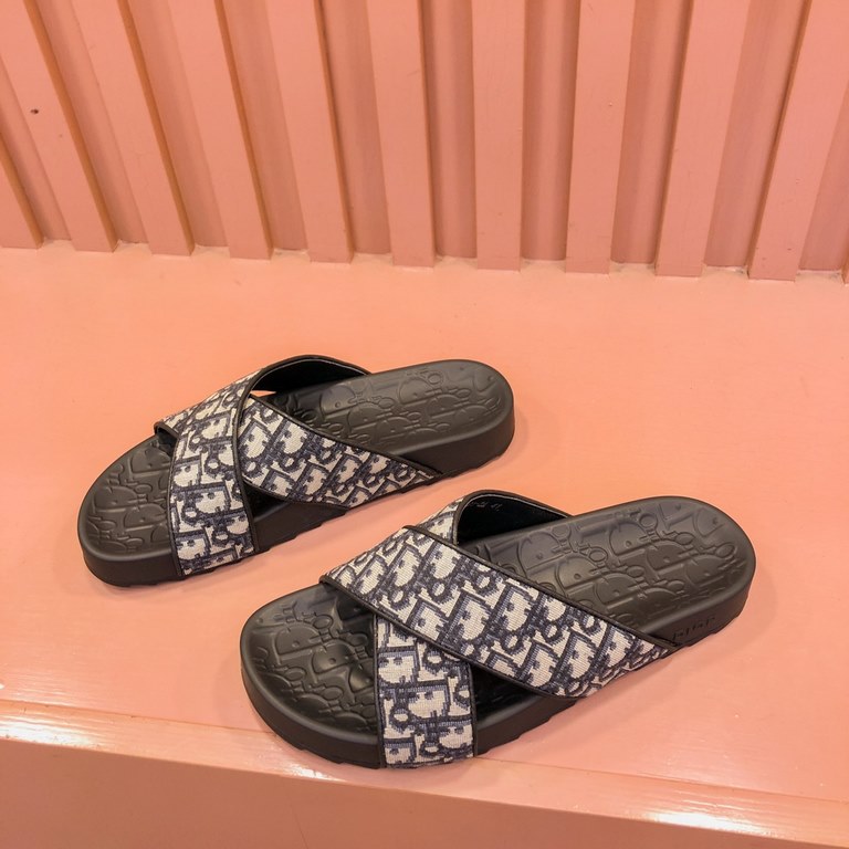 Dior Dior  2024 men's summer slippers, high-end boutique, upper calfskin embossed, loose and comfortable, recommended to get, lined with head layer calfskin, double-layer combination outsole!Size38-45.