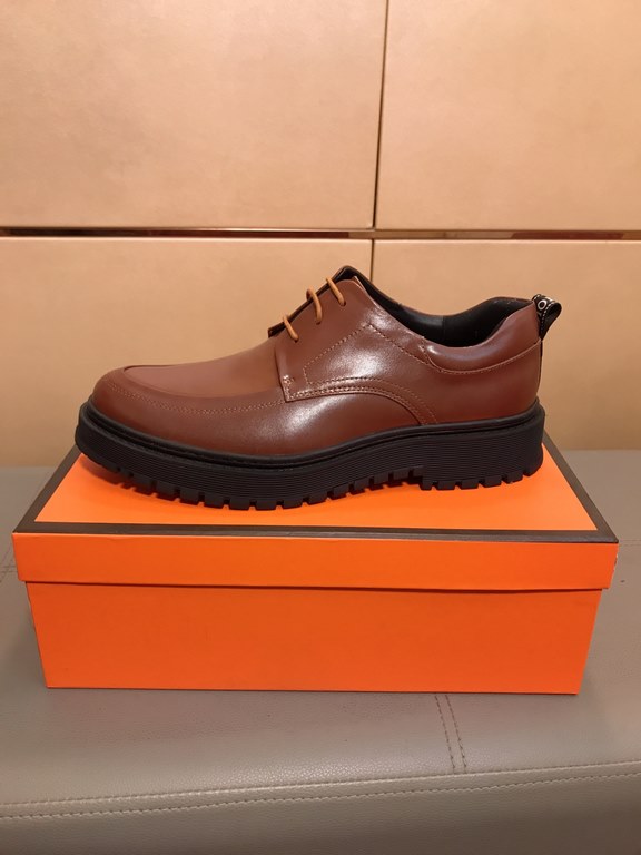 Factory    〈Dio〉 new casual casual business shoes   luxury fashion high-end products   perfect last plus top handmade, making this shoe immediately formed a strong aristocratic atmosphere, the selection of cowhide, sheep