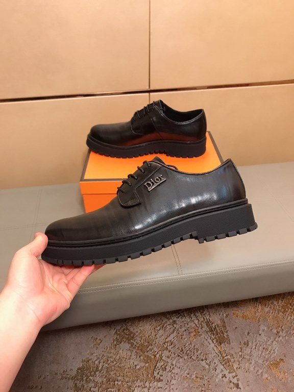 Factory    〈Dio〉 new casual casual business shoes   luxury fashion high-end products   perfect last plus top handmade, making this shoe immediately formed a strong aristocratic atmosphere, the selection of cowhide, sheep