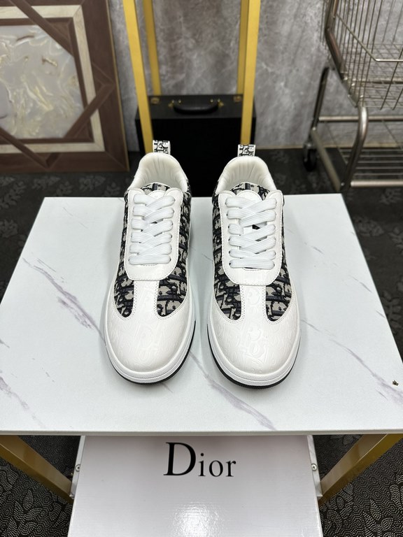 [Dior-Dior 】from France many fashion supermodel preferred brand fine workmanship using imported original cloth   cowhide fabric sheepskin lining original open mold wear-resistant.  [Dior - Dior 】 from France many fashion