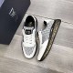 Factory   Dior's latest models of casual sneakers     Casual fashion explosion,   version of the simple atmosphere,   fabric using imported cowhide leather with the original fabric,   breathable mesh lining, the original