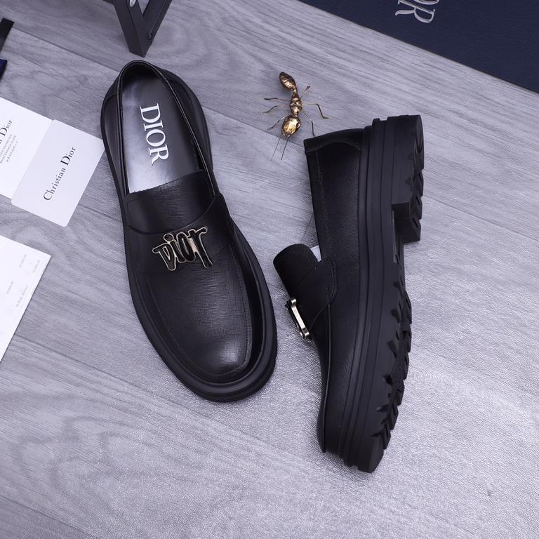 Brand Dior Formal ShoesSize 38-44Material Selected cowhide upper Cowhide lining    Original outsole