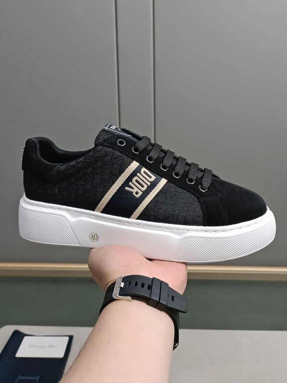 P Upgraded Dio~r   Fashion silhouette highlights the heavy texture. Crafted from cowhide  Dior-specific materials! With a Dior logo padded tongue and a foam sole, the ultra-lightweight, wear-resistant casual look adds a 