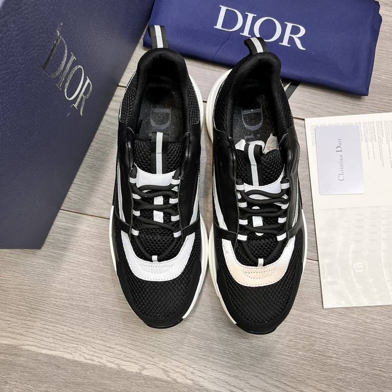 Factory   Dior's latest casual sneakers     Couples fashion explosive models,   version of the simple atmosphere,   fabric using imported cowhide with the original mesh,   comfortable and breathable mesh lining, the orig