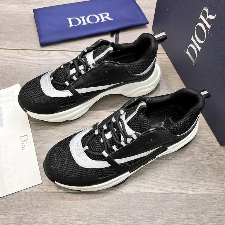 Factory   Dior's latest casual sneakers     Couples fashion explosive models,   version of the simple atmosphere,   fabric using imported cowhide with the original mesh,   comfortable and breathable mesh lining, the orig