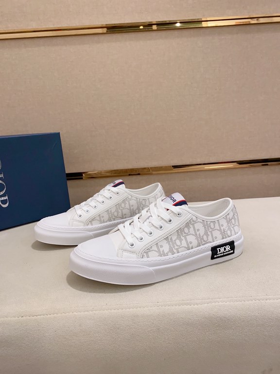 Factory price [Dior] new casual sports style men's shoes, new spring and summer models design, perfect workmanship, lace-up lazy models to create the quality of the suitcase, Upper imported first layer cowhide, sheepskin