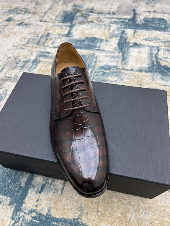 Dior ~ Size38-45D's new men's high-end men's business shoes, made of imported calfskin leather, hand-rubbed color change process, with cowhide liningpadded feet, imported Italian leather outsole, showing luxury!