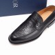 Dior Derby Shoes｜Leather soled formal shoes｜Meticulously crafted in open-edge beaded cowhide｜Water dyed cowhide lining｜With classic lace-up closure｜Side embossed logo｜Sheeny stacked heel for a touch of style｜Can be worn 