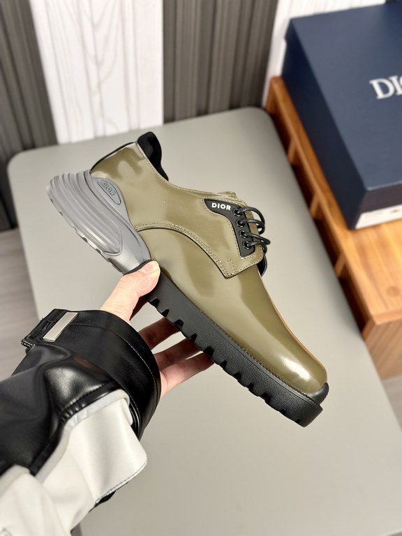 Dio - Dior  High version . Counter synchronization sale. Upper made of imported Italian cowhide leather  with original printed fabric. Original water-dyed cowhide lining. Highlighting the high end - noble - grade workman