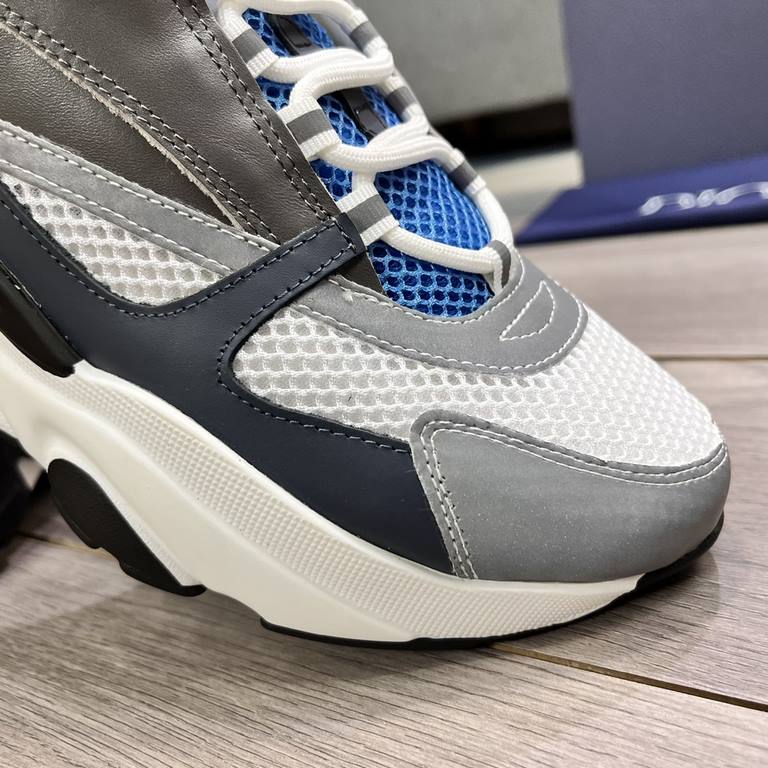 Factory   Dior's latest casual sneakers     Couples fashion explosive models,   version of the simple atmosphere,   fabric using imported cowhide with the original mesh,   comfortable and breathable mesh lining, the orig