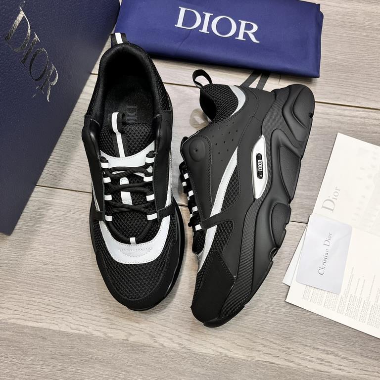 Factory   Dior's latest casual sneakers     Couples fashion explosive models,   version of the simple atmosphere,   fabric using imported cowhide with the original mesh,   comfortable and breathable mesh lining, the orig