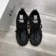 Factory   Dior new casual sneakers     Casual fashion explosion,   version of the simple atmosphere,   The fabric is made of imported cowhide with cloth,   breathable mesh lining, the original wear-resistant rubber outso