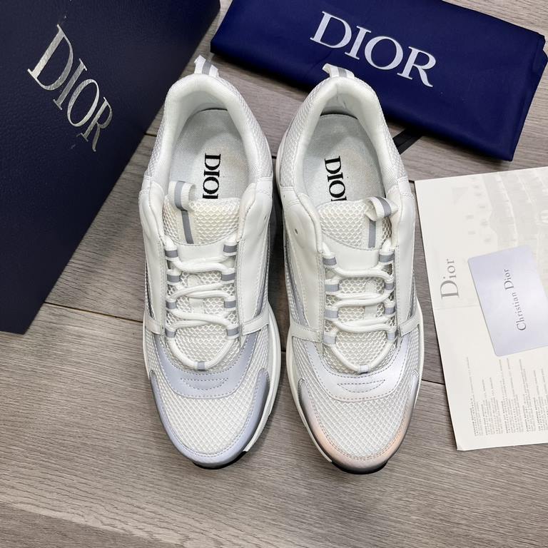 Factory   Dior's latest casual sneakers     Couples fashion explosive models,   version of the simple atmosphere,   fabric using imported cowhide with the original mesh,   comfortable and breathable mesh lining, the orig