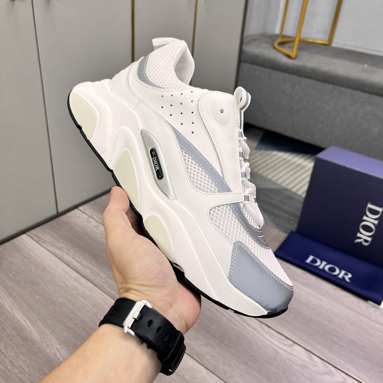 Factory   Dior's latest casual sneakers     Couples fashion explosive models,   version of the simple atmosphere,   fabric using imported cowhide with the original mesh,   comfortable and breathable mesh lining, the orig