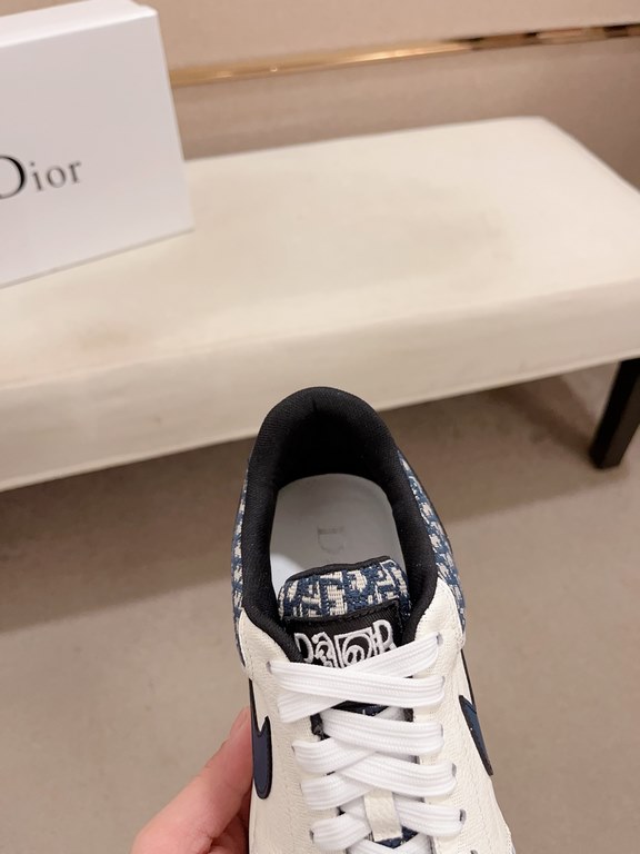 Factory price [Dior Dior] new casual sports style men's shoes, new spring and summer models design, perfect workmanship, lace-up lazy models to create the quality of the suitcase, Upper imported first layer cowhide, shee