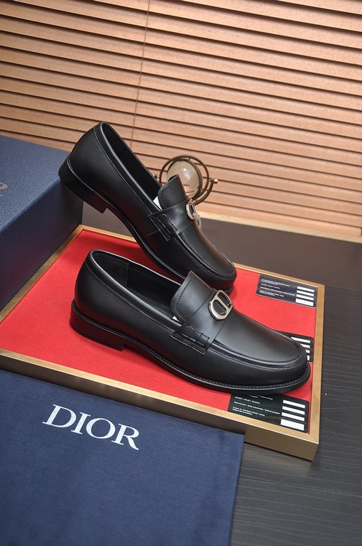 Factory   [Dior] (cowhide lining) Dior original 11 high quality factory, imported original material, imported version of the original cowhide, cowhide lining, the original TPU outsole, yardage 38-44