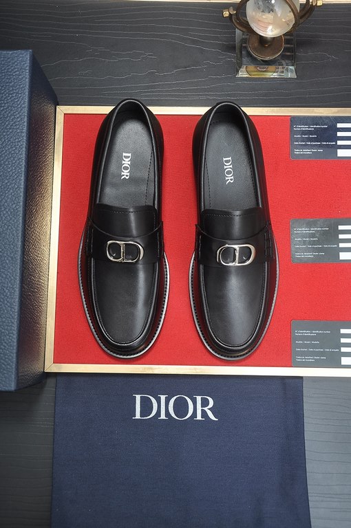 Factory   [Dior] (cowhide lining) Dior original 11 high quality factory, imported original material, imported version of the original cowhide, cowhide lining, the original TPU outsole, yardage 38-44