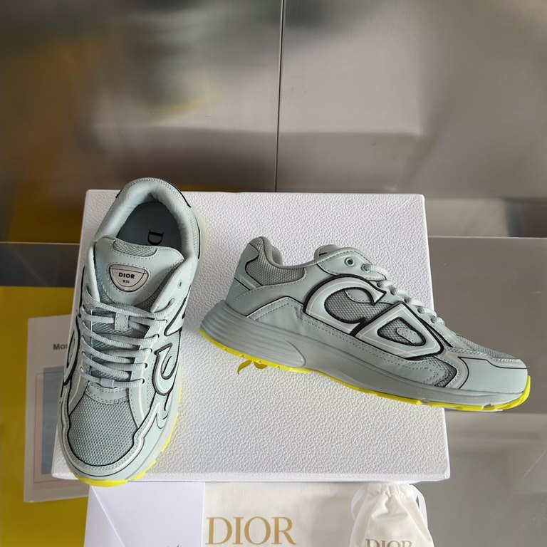 [Dongguan Goods] New ColorwayDior Dior B30 Reflective Dad ShoesThe Dior logo on the tongue also indicates that these shoes are the B30 model! The B30 utilizes delicate leather and mesh fabric materials to form the body o