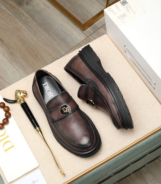 Dior - . Dior high-end leather shoes, fabric imported Italian cowhide  water-dyed cowhide lining  cowhide lining  special original outsole, fine workmanship, in-kind shooting  size 38-44 (with a full set of packaging)