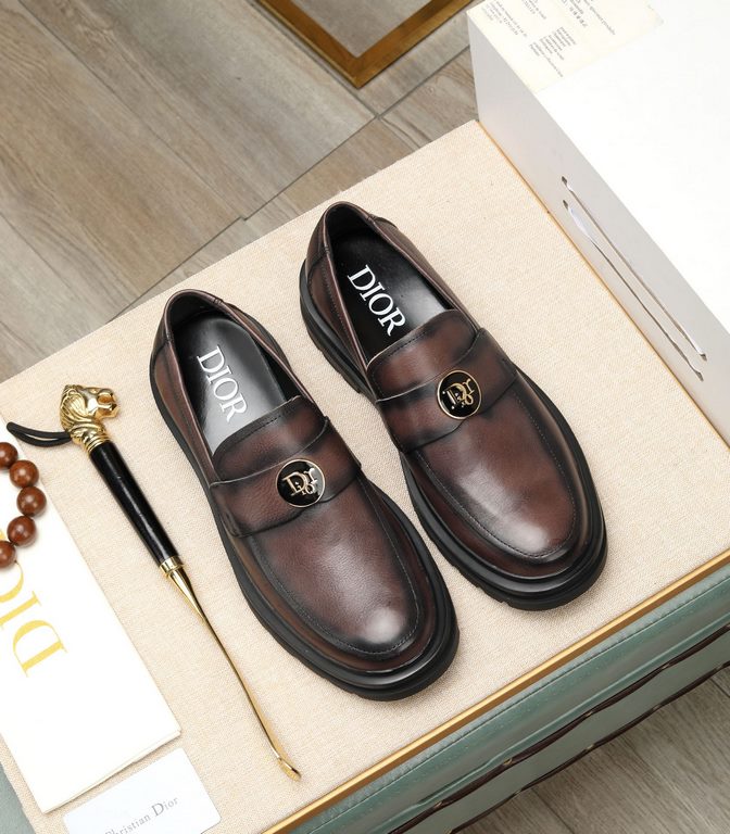 Dior - . Dior high-end leather shoes, fabric imported Italian cowhide  water-dyed cowhide lining  cowhide lining  special original outsole, fine workmanship, in-kind shooting  size 38-44 (with a full set of packaging)