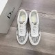 Factory   Dior new casual sneakers     Casual fashion pop models,   version of the simple atmosphere,   The fabric is made of imported cowhide leather with cloth,   sheepskin lining, the original wear-resistant rubber ou