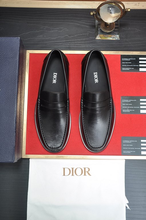 Factory   [Dior] (cowhide lining) Dior original 11 high quality factory, imported original material, imported version of the original cowhide, water-dyed cowhide lining, the original TPU outsole, yardage 38-44