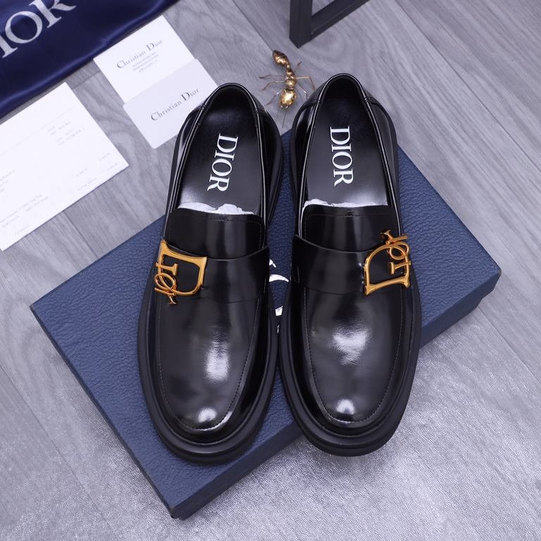 Brand Dior Formal ShoesSize 38-44Material Selected cowhide upper Cowhide lining    Original outsole