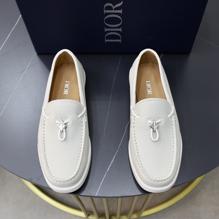 Brand Dior DIORStandard code men's code 3844 (45 can be customized)Grade official website with the same modelMaterial original cowhide stitching cowhide lining original TPU wear soft outsoleStyle category casual sports v