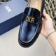 DIOGranville Formal Leather Loafers｜Made of black smooth cowhide leather｜Metallic laminated brass Dior Oblique logo on upper｜Matched with leather sole in the same color｜Dior logo engraved on heel for a more sophisticated