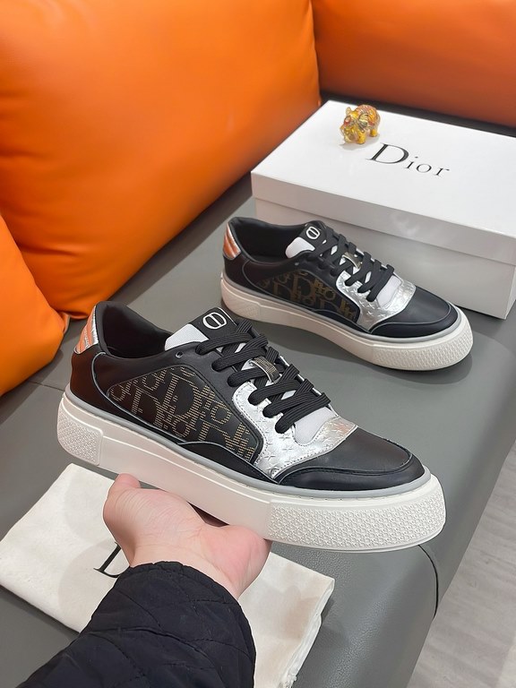 Product name DIORRegular size 38-44 (casual shoes)Material Selected Imported cowhide upper, comfortable sheepskin lining; original factory special outsole;