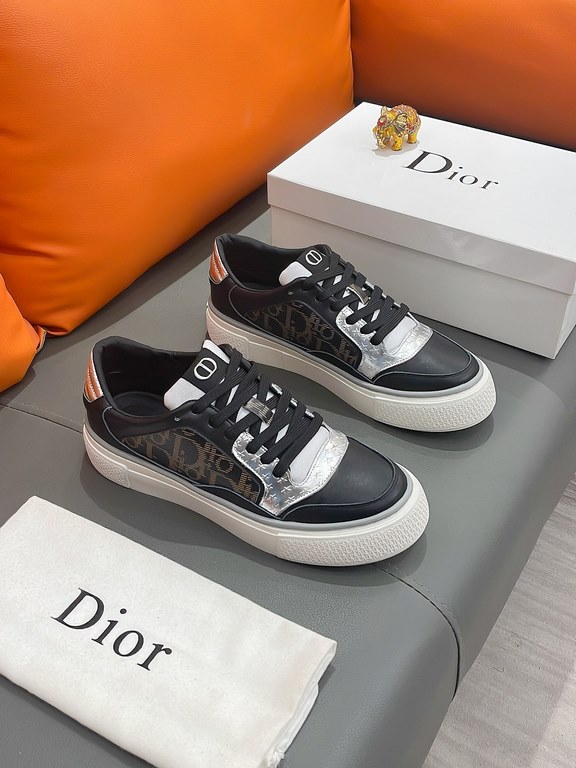 Product name DIORRegular size 38-44 (casual shoes)Material Selected Imported cowhide upper, comfortable sheepskin lining; original factory special outsole;