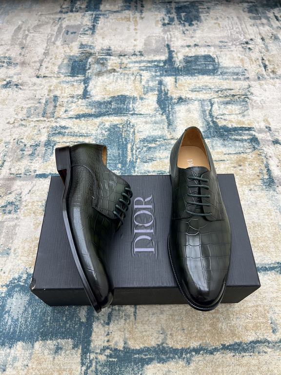 Dior ~ Size38-45D's new men's high-end men's business shoes, made of imported calfskin leather, hand-rubbed color change process, with cowhide liningpadded feet, imported Italian leather outsole, showing luxury!