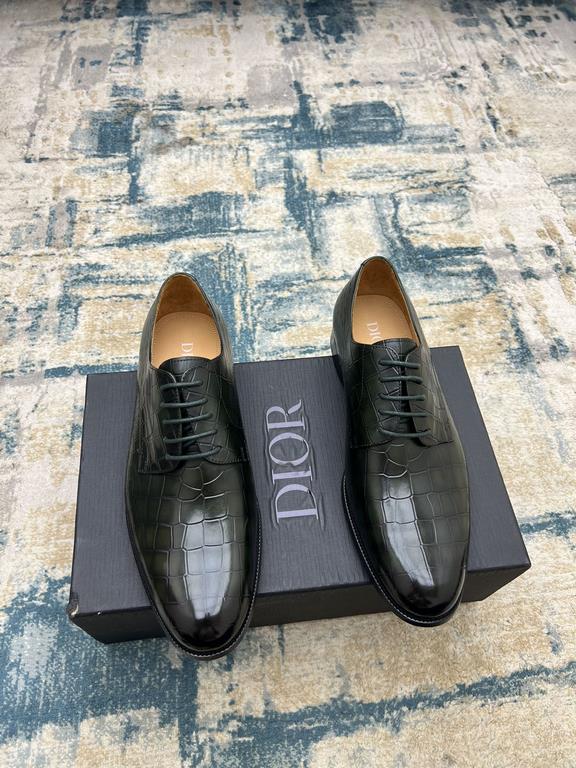 Dior ~ Size38-45D's new men's high-end men's business shoes, made of imported calfskin leather, hand-rubbed color change process, with cowhide liningpadded feet, imported Italian leather outsole, showing luxury!