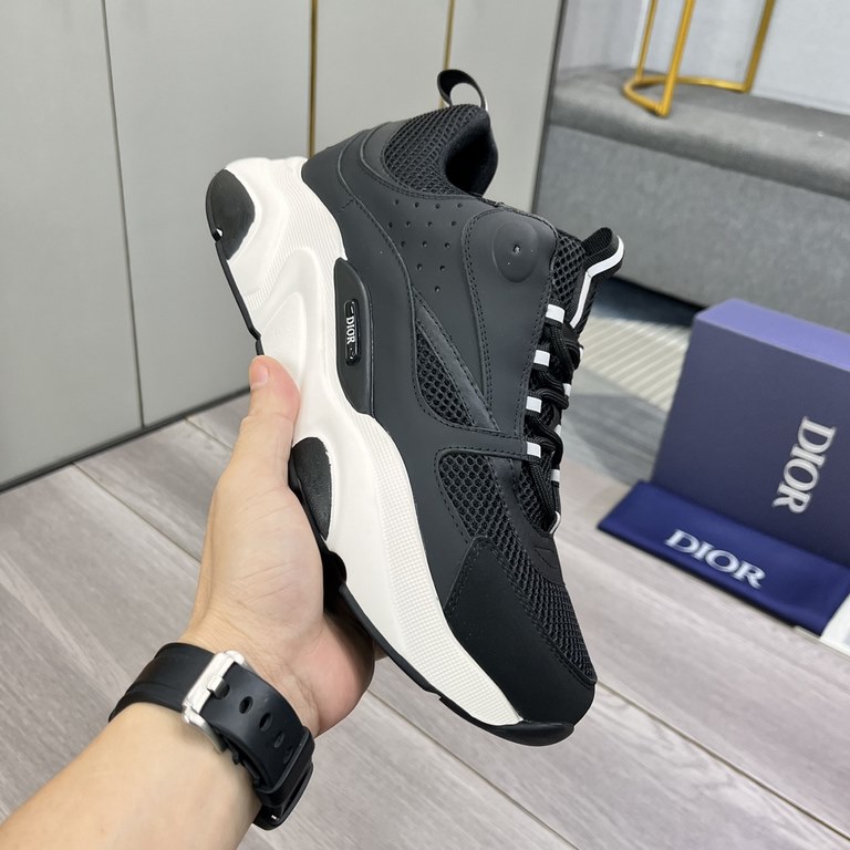 Factory   Dior's latest casual sneakers     Couples fashion explosive models,   version of the simple atmosphere,   fabric using imported cowhide with the original mesh,   comfortable and breathable mesh lining, the orig