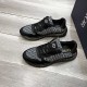 Factory   Dior's latest models of casual sneakers     Casual fashion explosion,   version of the simple atmosphere,   fabric using imported cowhide leather with the original fabric,   breathable mesh lining, the original