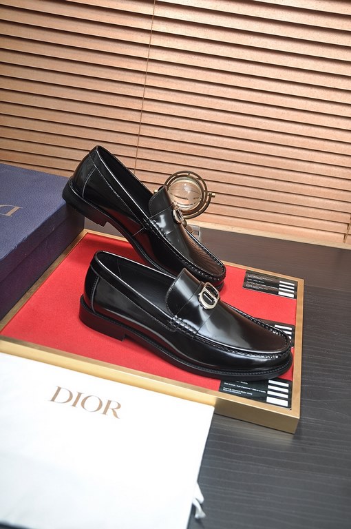 Factory   [Dior] (cowhide lining) Dior original 11 high quality factory, imported original material, imported version of the original cowhide, water-dyed cowhide lining, the original TPU outsole, yardage 38-44