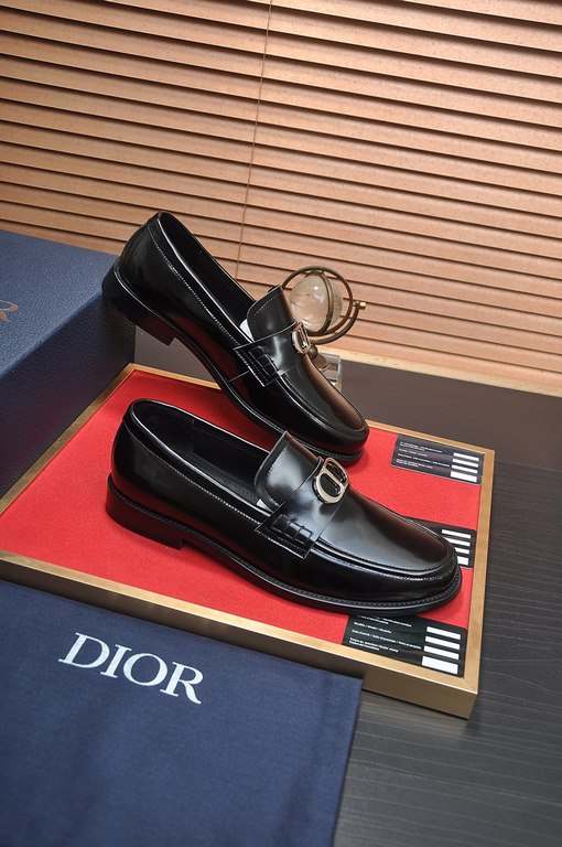 Factory   [Dior] (cowhide lining) Dior original 11 high quality factory, imported original material, imported version of the original cowhide, cowhide lining, the original TPU outsole, yardage 38-44