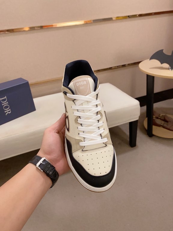 Factory Price [Celebrate] [Celebrate] [Celebrate] The latest online DIOR brand ambassador Wang Junkai wonderful interpretation of Dior's new B30 sneakers, with modern lines and technological fabrics to create a dynamic c