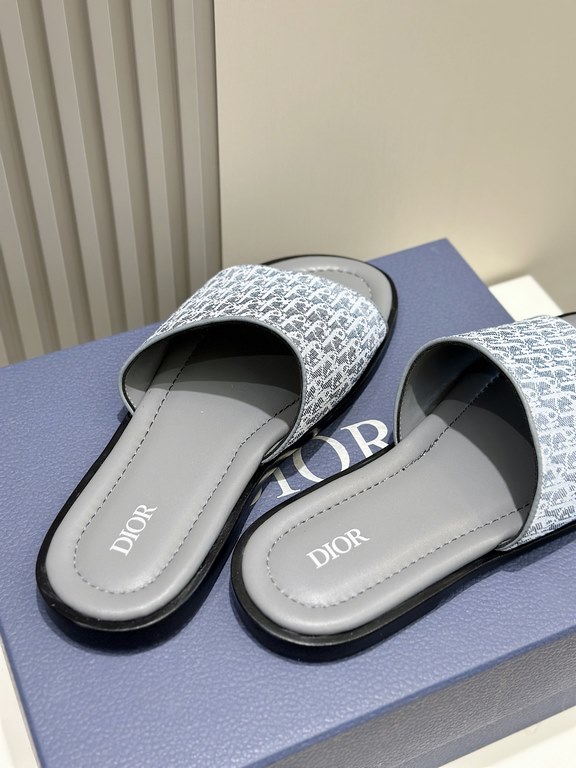 Dior Alias Men's Cowhide SlippersNew for summer, these Alias sandals make a statement of casual elegance. Crafted from grained cowhide leather, Oblique printed fabric and lined with cowhide leather! Cross-strap design wi