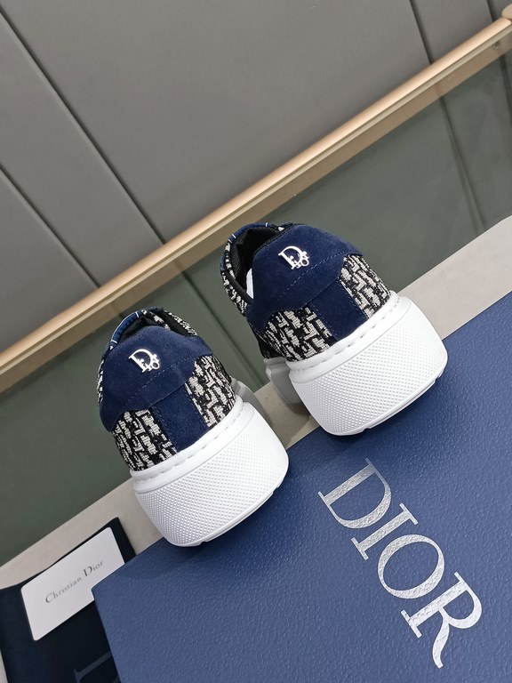 P Upgraded Dio~r   Fashion silhouette highlights the heavy texture. Crafted from cowhide  Dior-specific materials! With a Dior logo padded tongue and a foam sole, the ultra-lightweight, wear-resistant casual look adds a 