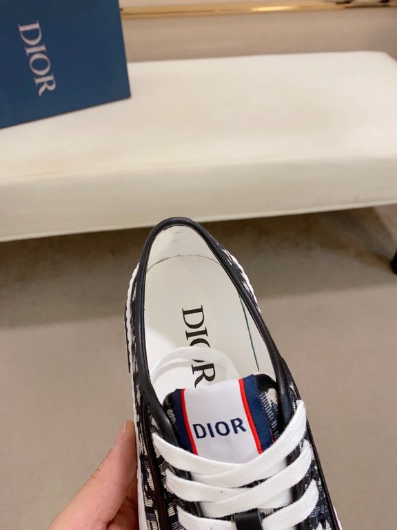 Factory price [Dior Dior] new casual sports style men's shoes, new spring and summer models design, perfect workmanship, lace-up lazy models to create the quality of the installed cabinet, Upper Imported official website