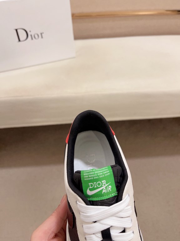 Factory price [Dior - Dior] new casual sports style men's shoes, new spring and summer models design, perfect workmanship, lace-up lazy models to create the quality of the suitcase, Upper imported first layer cowhide, sh