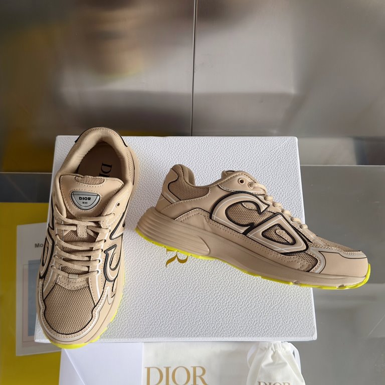 [Dongguan Goods] New ColorwayDior Dior B30 Reflective Dad ShoesThe Dior logo on the tongue also indicates that these shoes are the B30 model! The B30 utilizes delicate leather and mesh fabric materials to form the body o