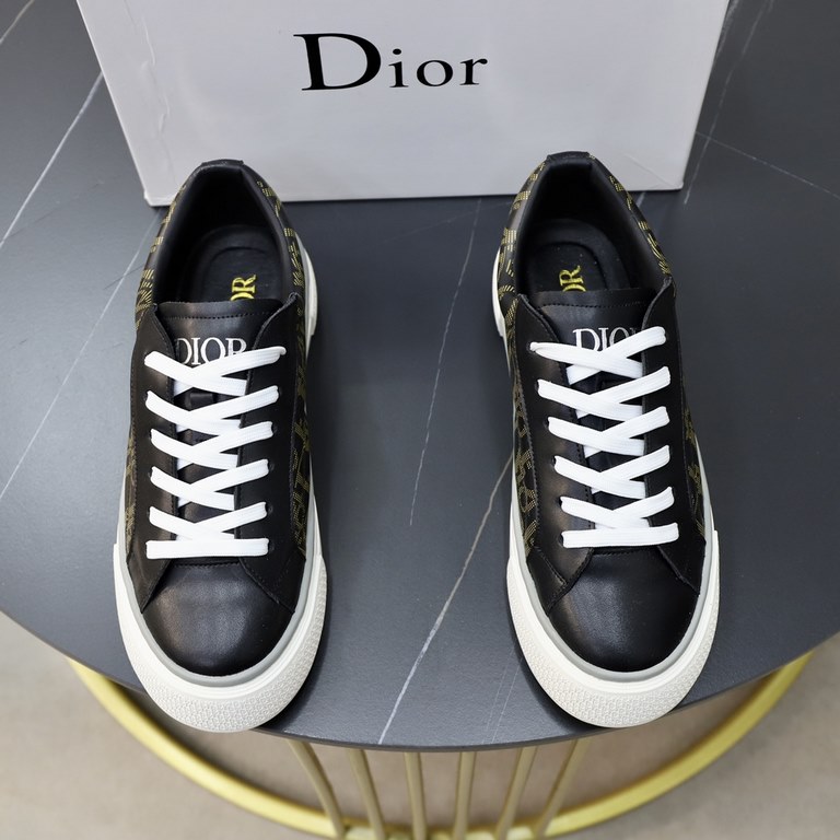 Factory  ♂  ♂  ♂Brand Dior DIORStandard code men's code 3844 (45 can be customized)Grade official website with the same high-quality men's shoesMaterial original leather material with sheepskin lining original non-slip w