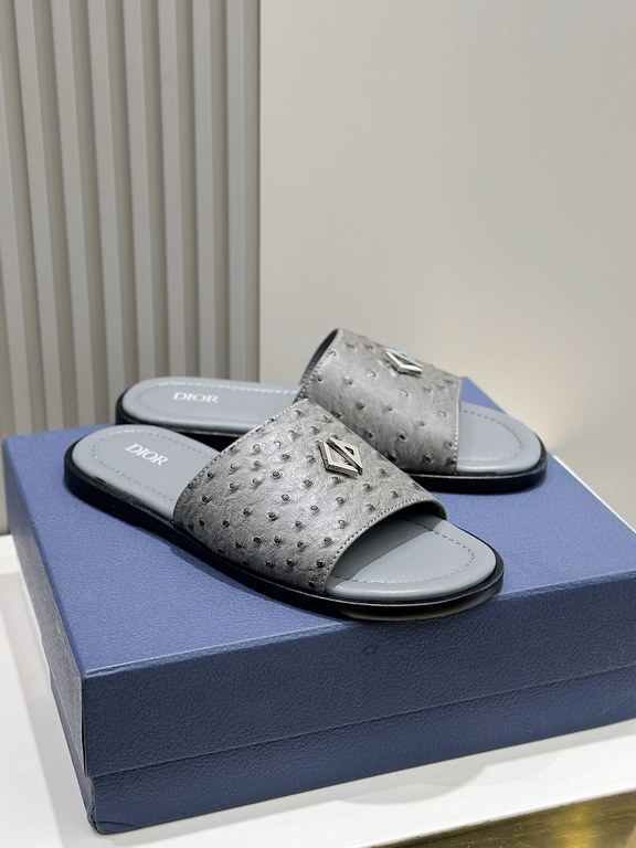 Dior Alias Men's Cowhide SlippersNew for summer, these Alias sandals make a statement of casual elegance. Crafted from grained cowhide leather, Oblique printed fabric and lined with cowhide leather! Cross-strap design wi